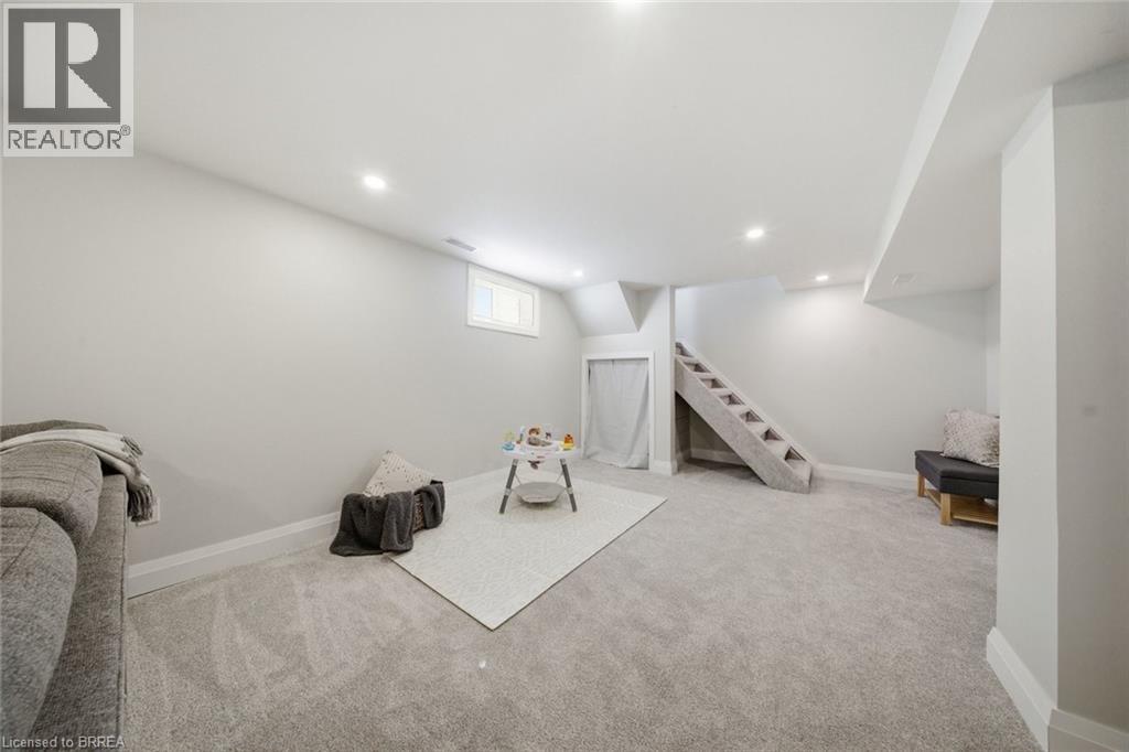 31 Willow Drive, Brantford, Ontario  N3R 2W5 - Photo 18 - 40820336