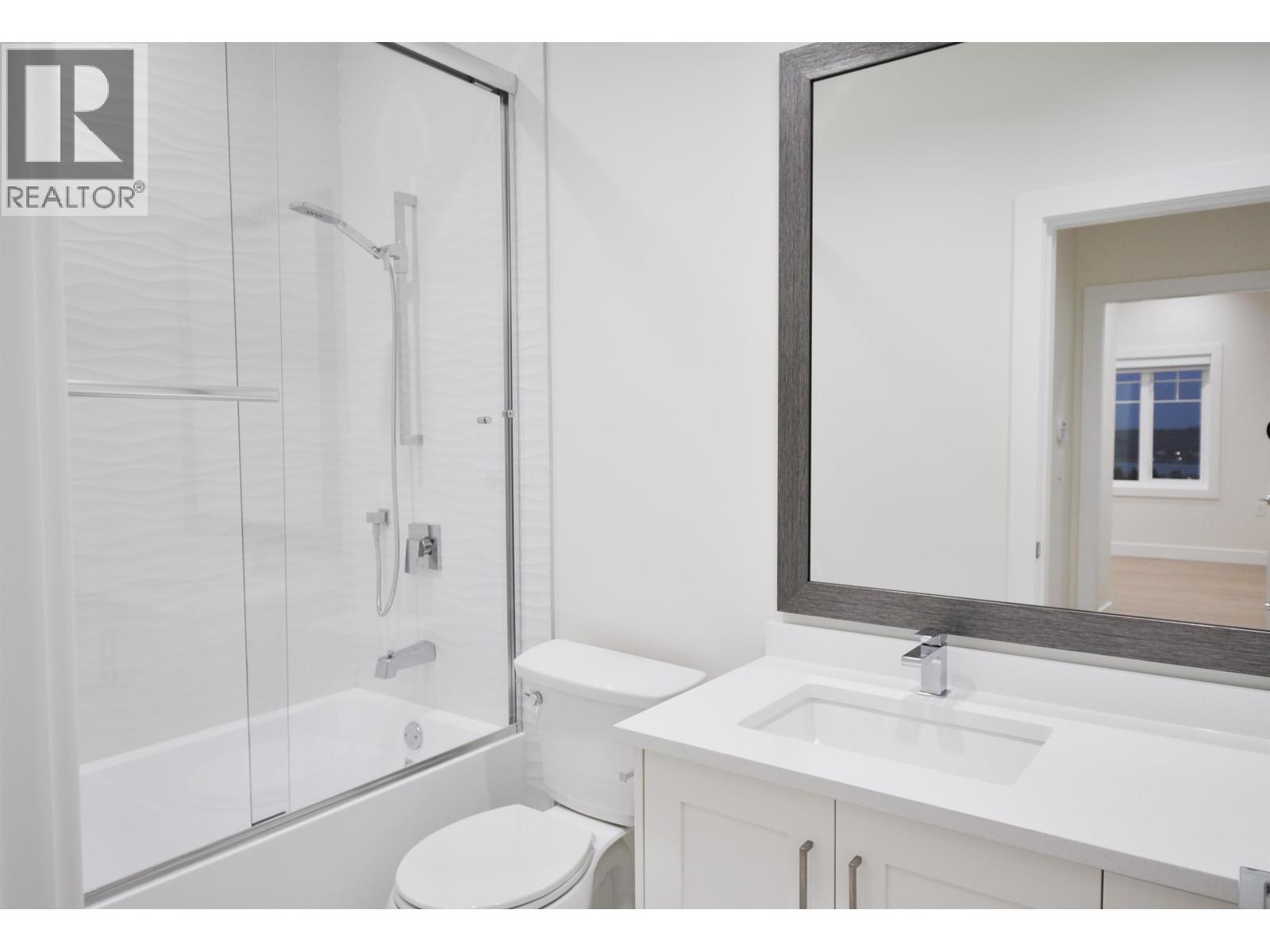 104 1138 Dansey Avenue, Coquitlam, British Columbia  V3K 3H4 - Photo 35 - R3090693