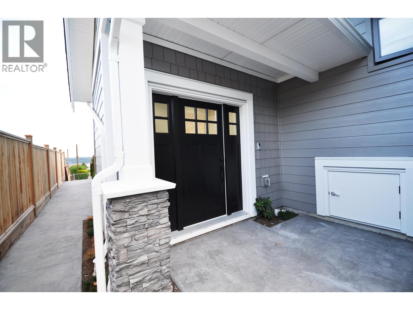 104 1138 Dansey Avenue, Coquitlam, British Columbia  V3K 3H4 - Photo 8 - R3090693