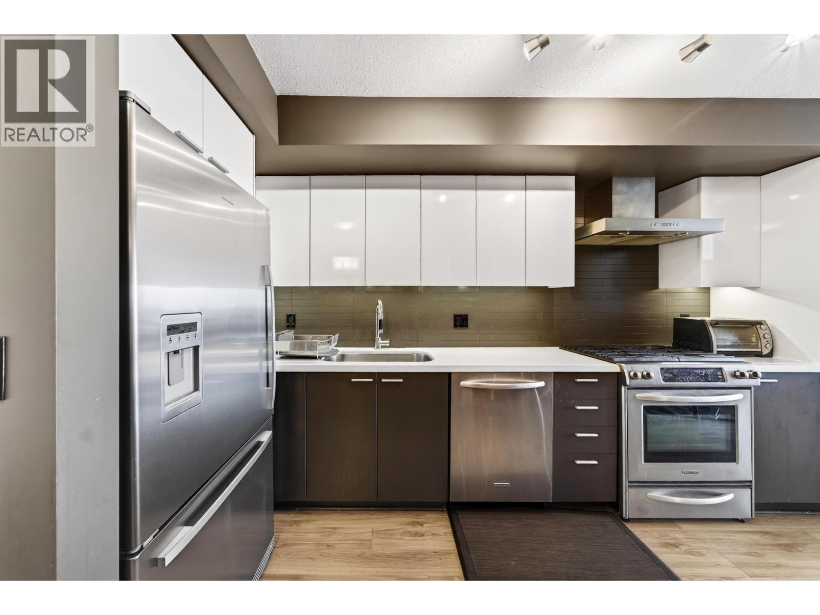 506 2888 E 2nd Avenue, Vancouver, British Columbia V5M 1E3 - Photo 4 - R3110343