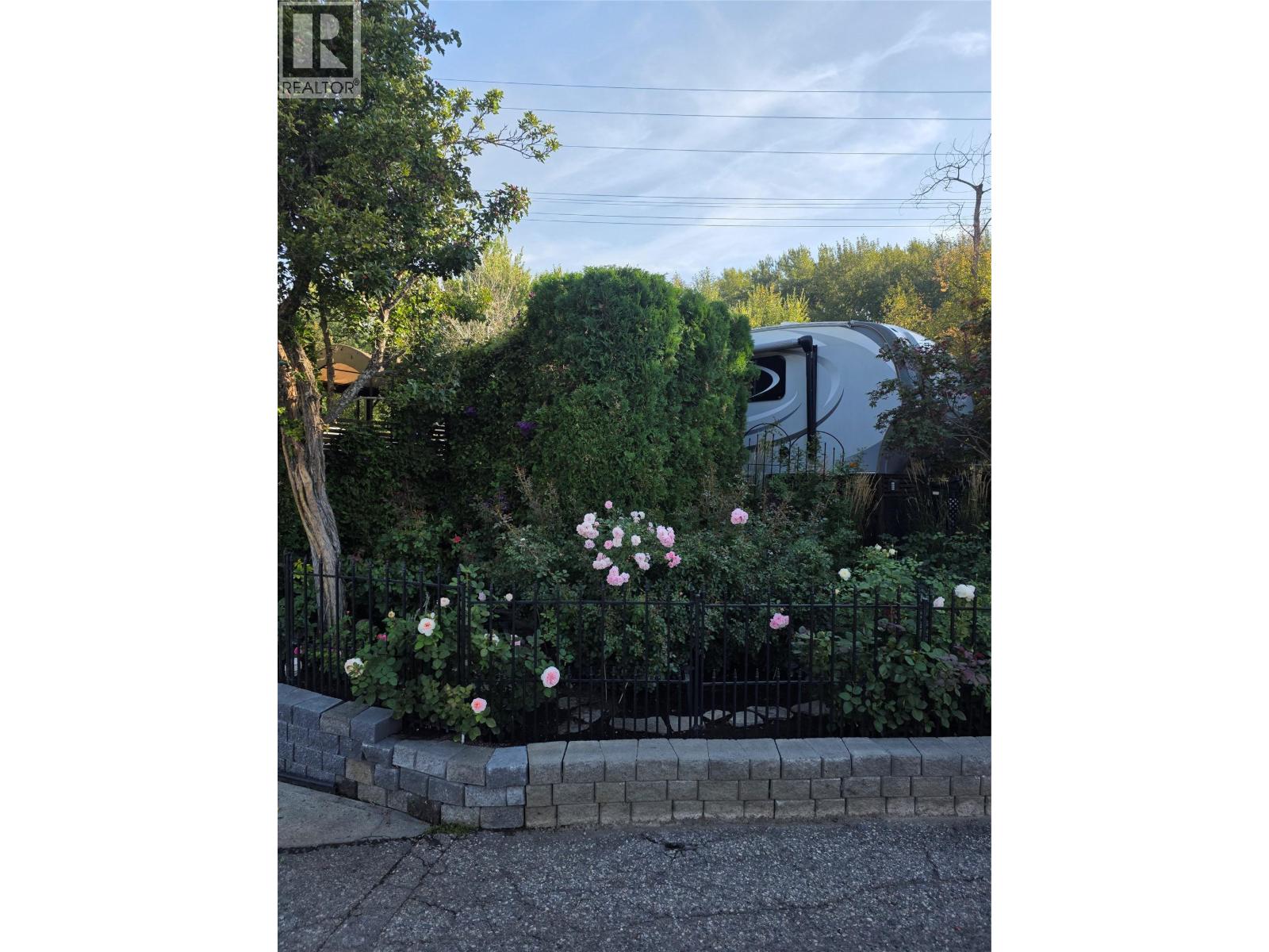 415 Commonwealth Road Unit# 418, Kelowna, British Columbia  V4V 1P4 - Photo 2 - 10382127