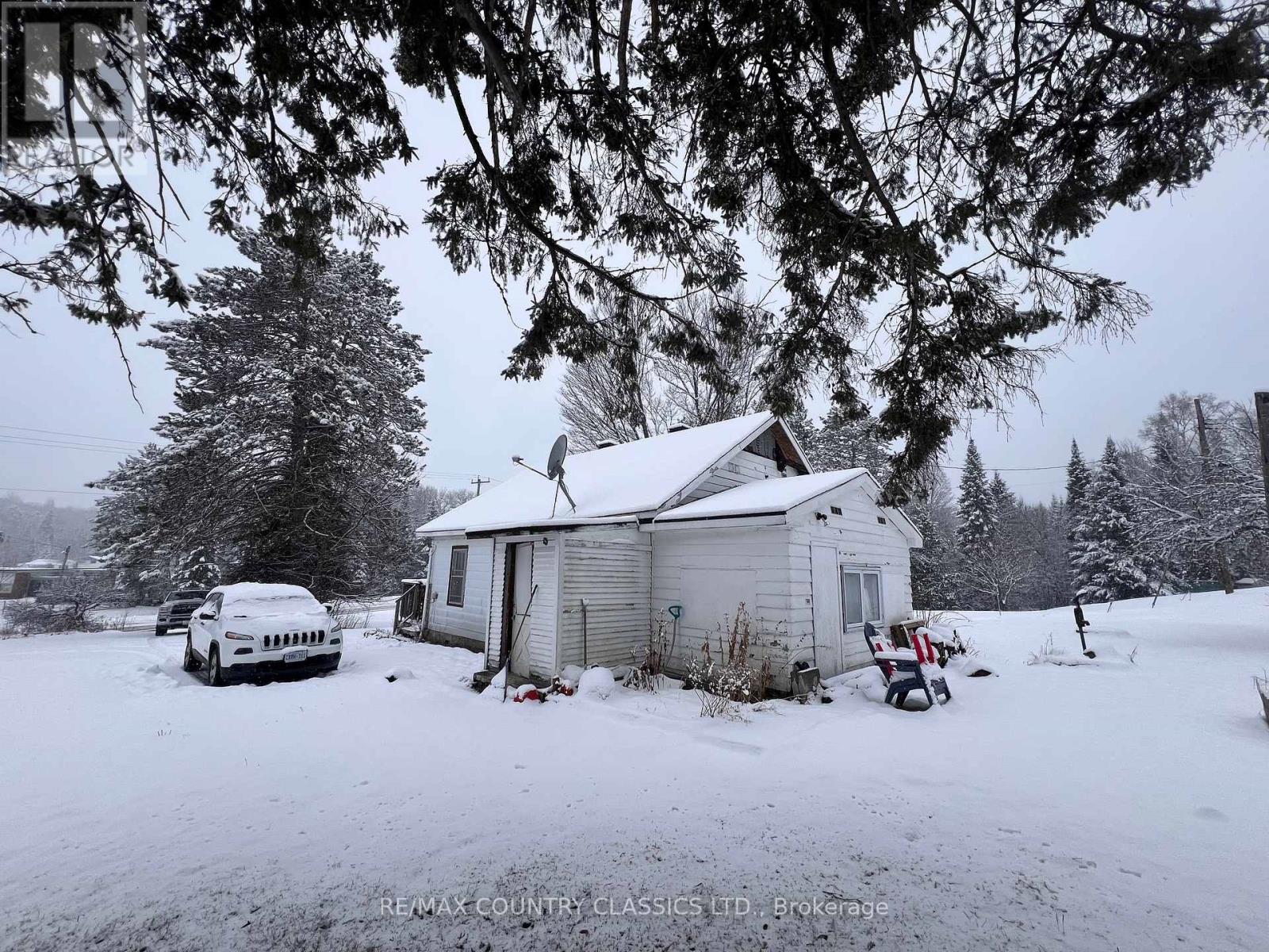 29606 60 Hwy Highway, South Algonquin, Ontario  K0J 2M0 - Photo 10 - X12992048