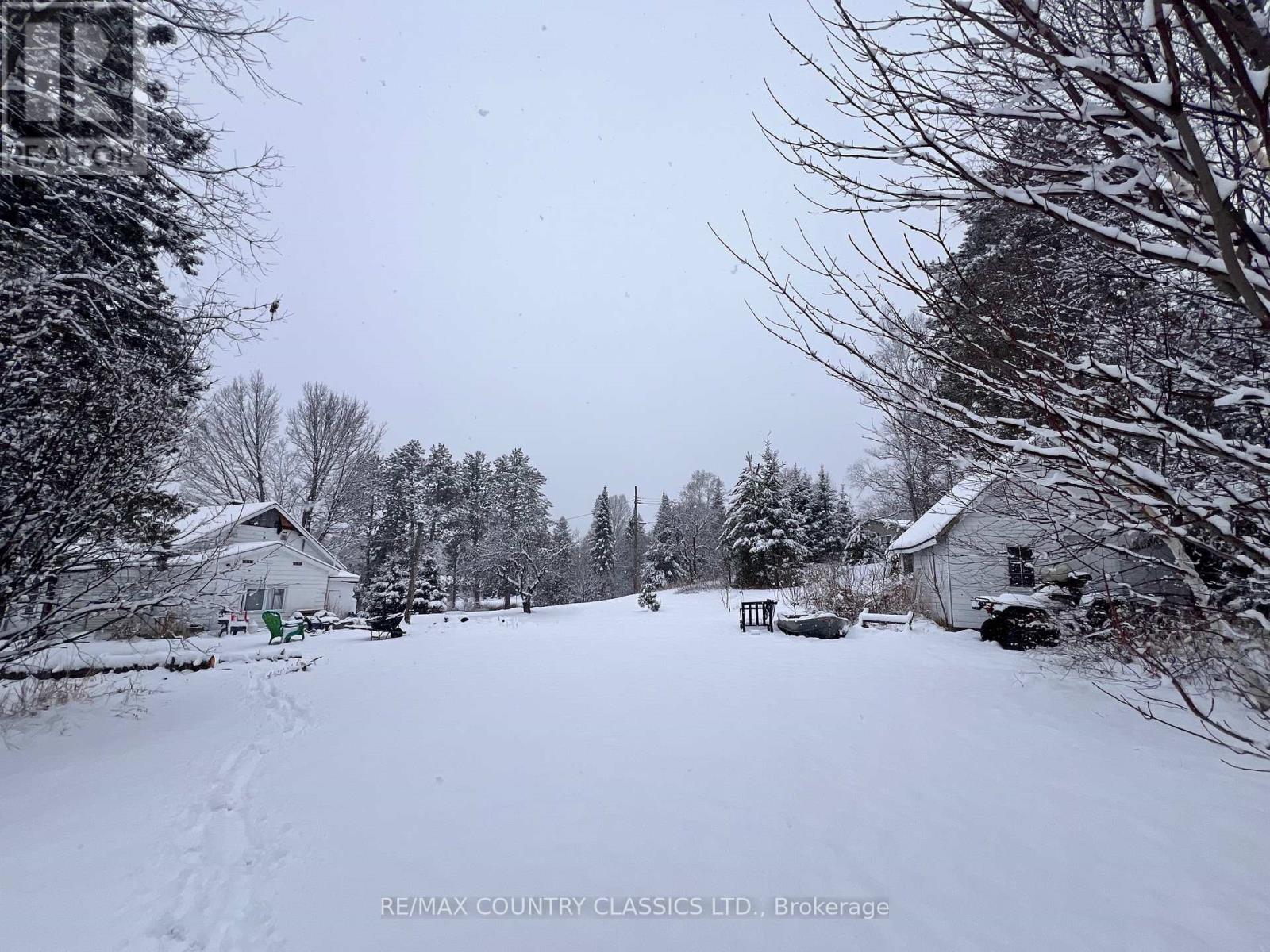 29606 60 Hwy Highway, South Algonquin, Ontario  K0J 2M0 - Photo 13 - X12992048