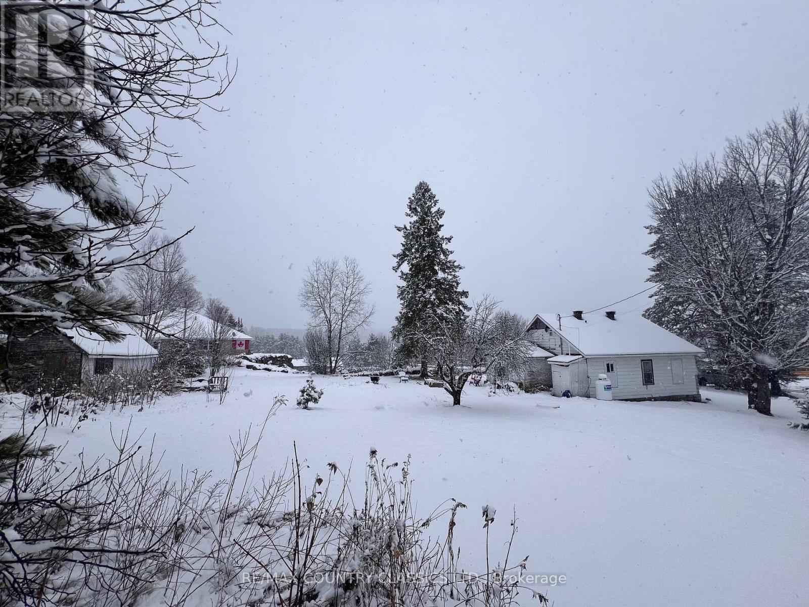 29606 60 Hwy Highway, South Algonquin, Ontario  K0J 2M0 - Photo 16 - X12992048