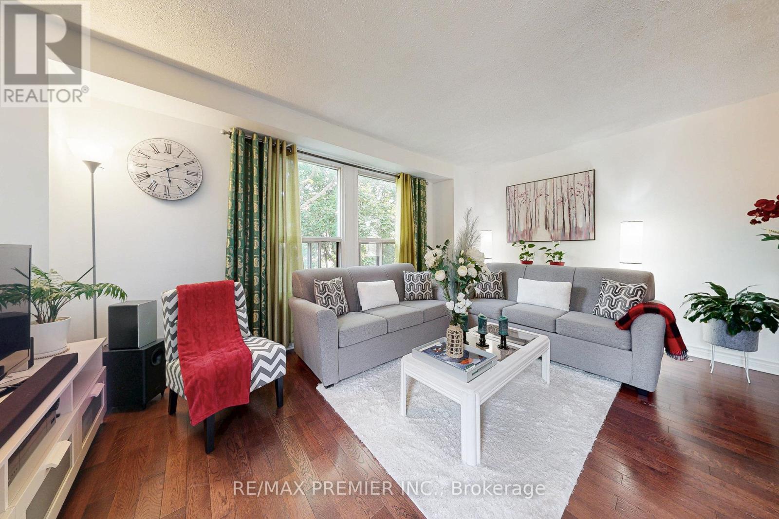 120 Ellerslie Road, Brampton, Ontario  L6T 4C3 - Photo 7 - W12992518