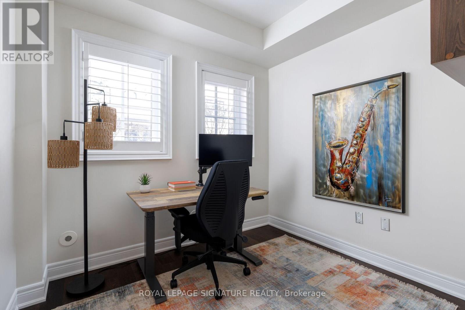 59 Lobo Mews, Toronto, Ontario  M8Z 0B2 - Photo 13 - W12992522