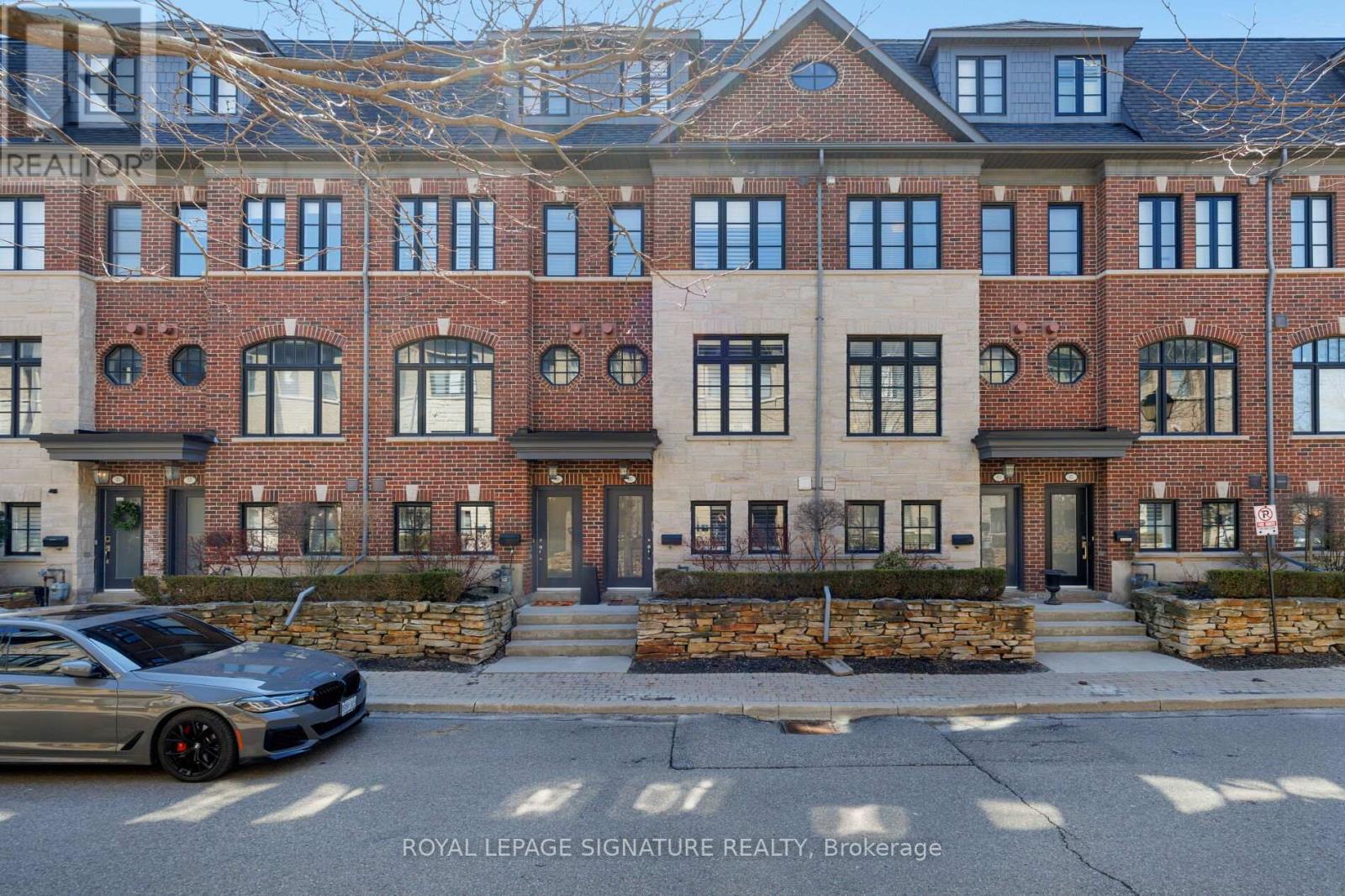 59 Lobo Mews, Toronto, Ontario  M8Z 0B2 - Photo 38 - W12992522