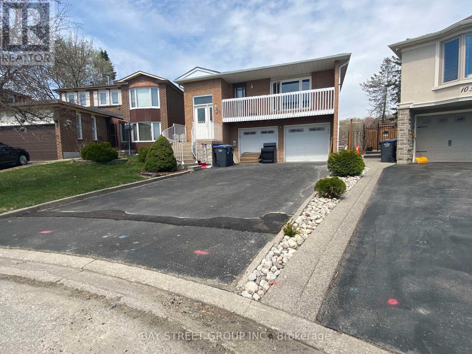 8 KERWOOD (LOWER) PLACE, Brampton, Ontario