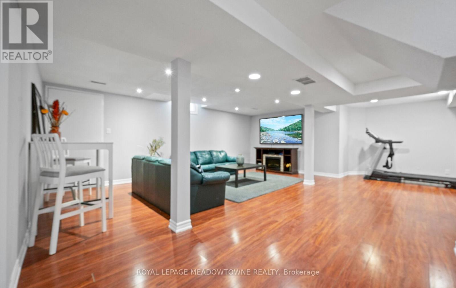 16 Cox Crescent, Brampton, Ontario  L6X 3H1 - Photo 31 - W12992544