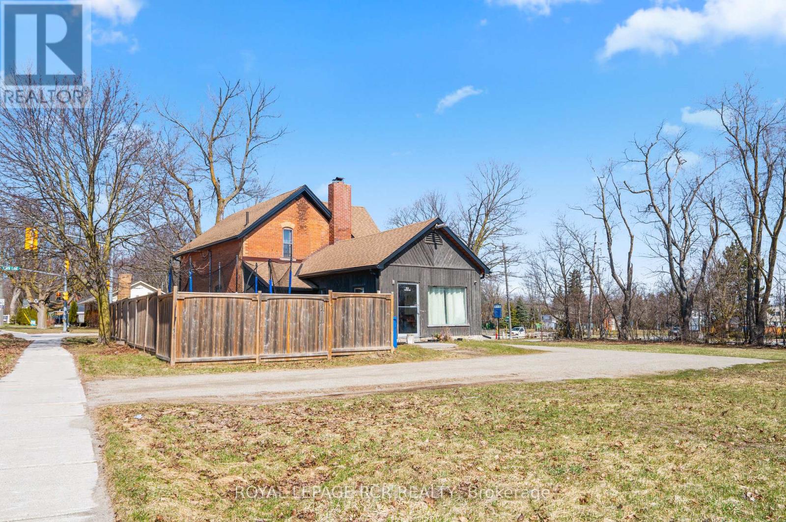 53 Town Line, Orangeville, Ontario  L9W 1V3 - Photo 11 - W12992560