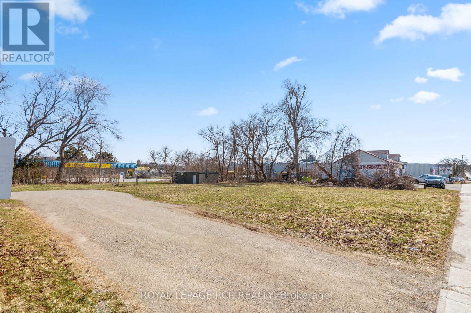 53 Town Line, Orangeville, Ontario  L9W 1V3 - Photo 12 - W12992560