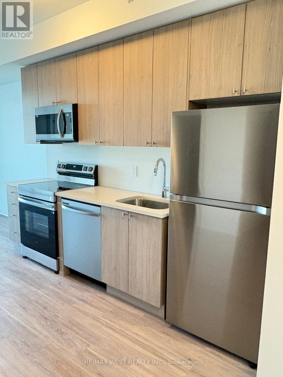 302 - 490 Gordon Krantz Ave Avenue, Milton, Ontario  L9E 1Z5 - Photo 7 - W12992578