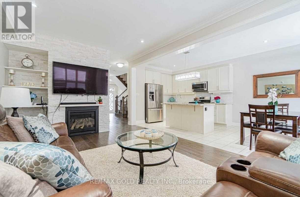 85 Humberstone Crescent, Brampton, Ontario  L7A 4B8 - Photo 6 - W12992600