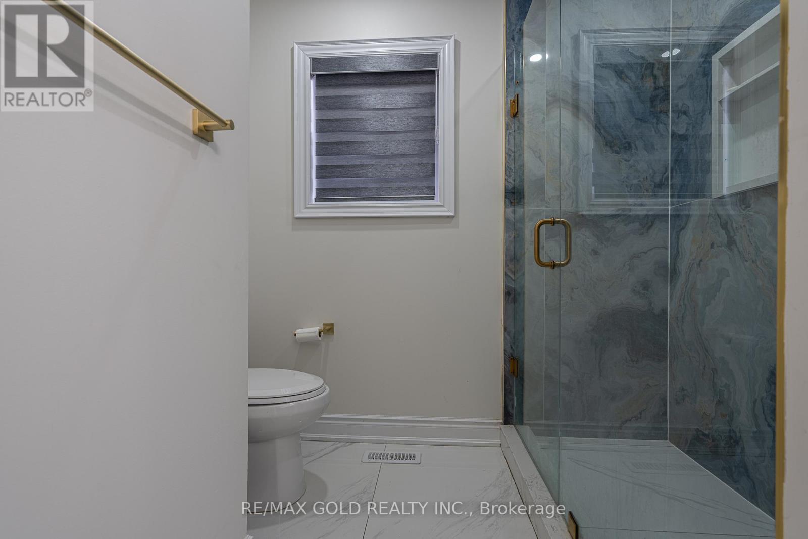 6 Meadow Glade Road, Brampton, Ontario  L6R 1Z7 - Photo 29 - W12992614