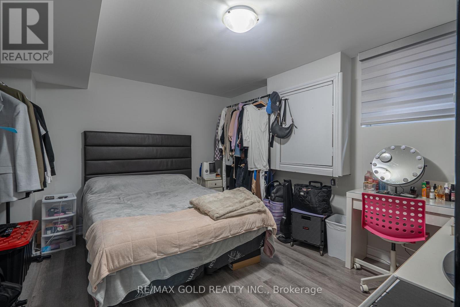 6 Meadow Glade Road, Brampton, Ontario  L6R 1Z7 - Photo 34 - W12992614