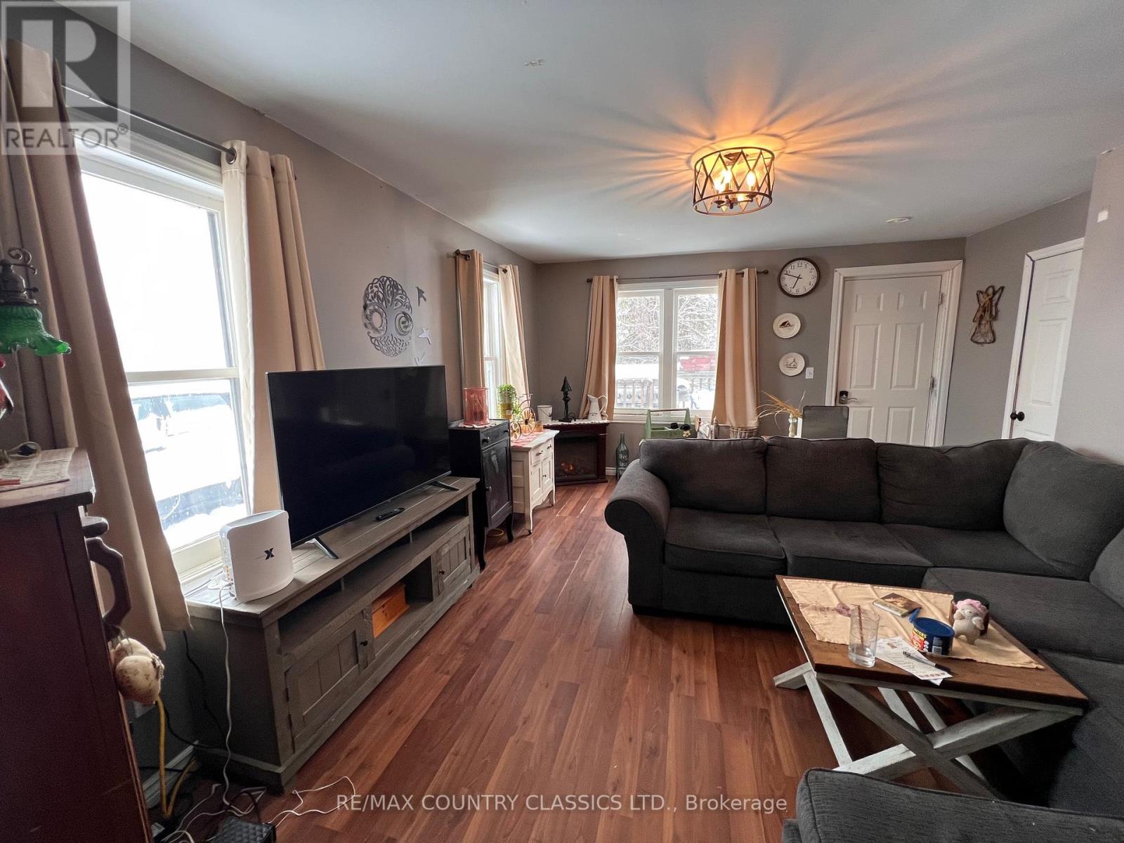 29606 60 Hwy Highway, South Algonquin, Ontario  K0J 2M0 - Photo 35 - X12992048