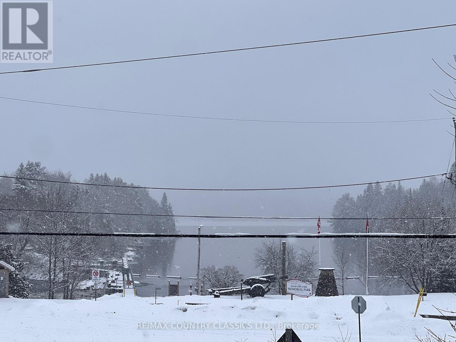 29606 60 Hwy Highway, South Algonquin, Ontario  K0J 2M0 - Photo 8 - X12992048