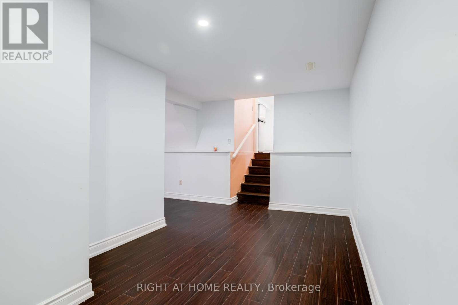 40 Salisbury Circle, Brampton, Ontario  L6V 2Z5 - Photo 38 - W12992648