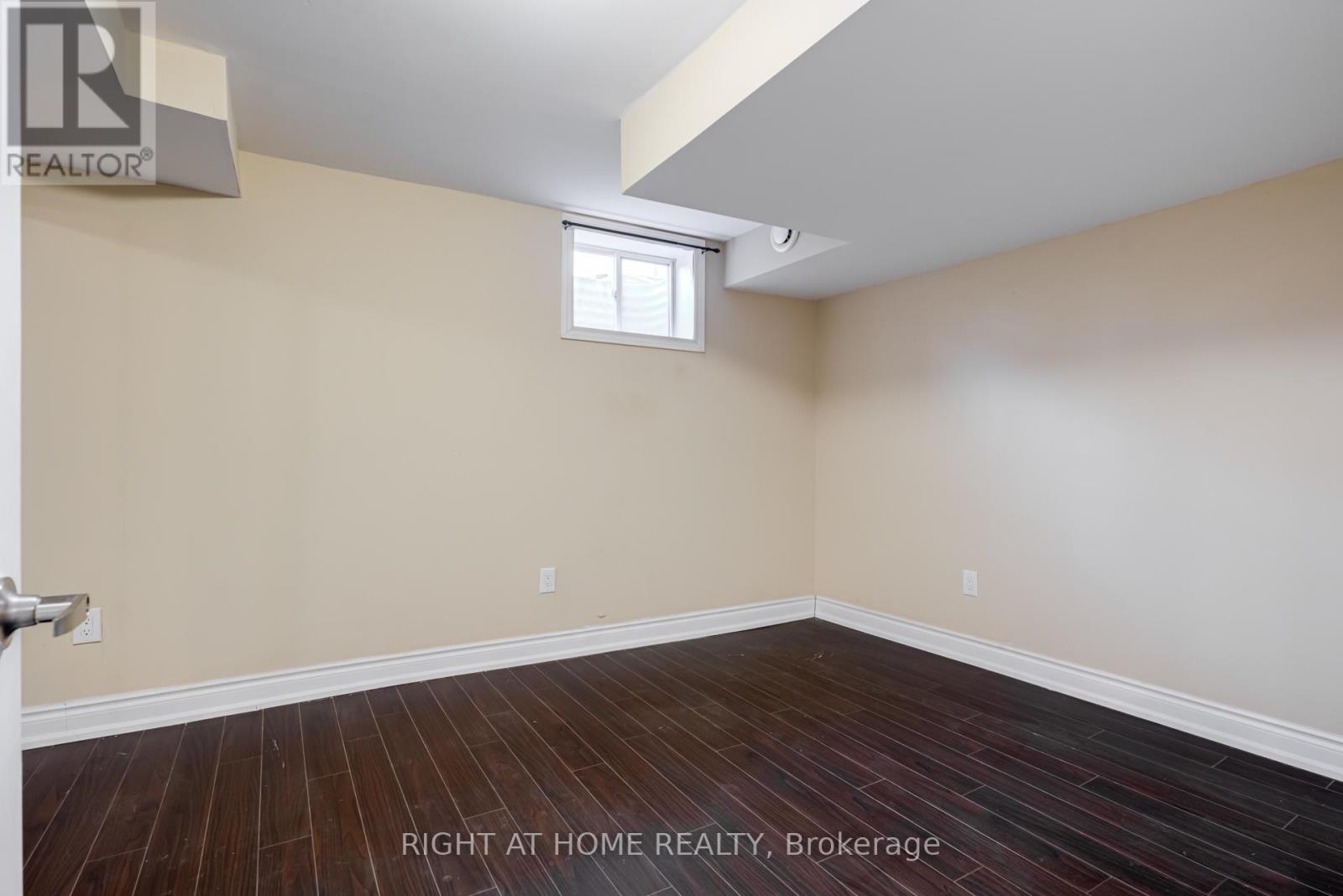 40 Salisbury Circle, Brampton, Ontario  L6V 2Z5 - Photo 39 - W12992648