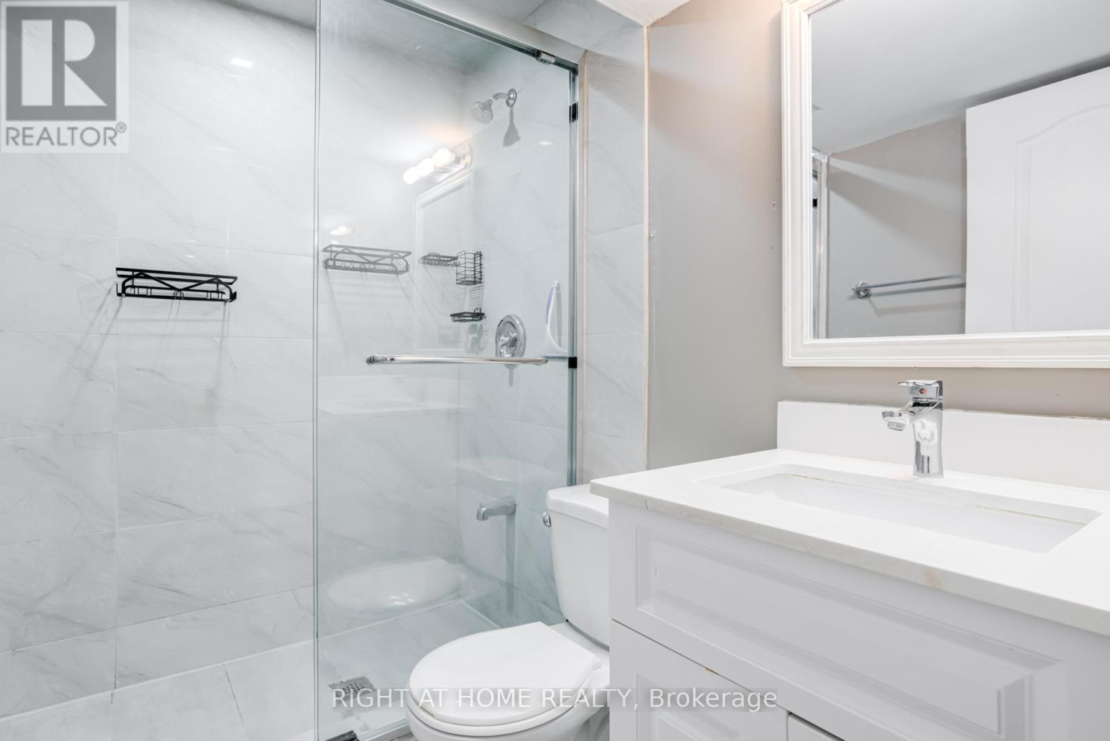 40 Salisbury Circle, Brampton, Ontario  L6V 2Z5 - Photo 42 - W12992648