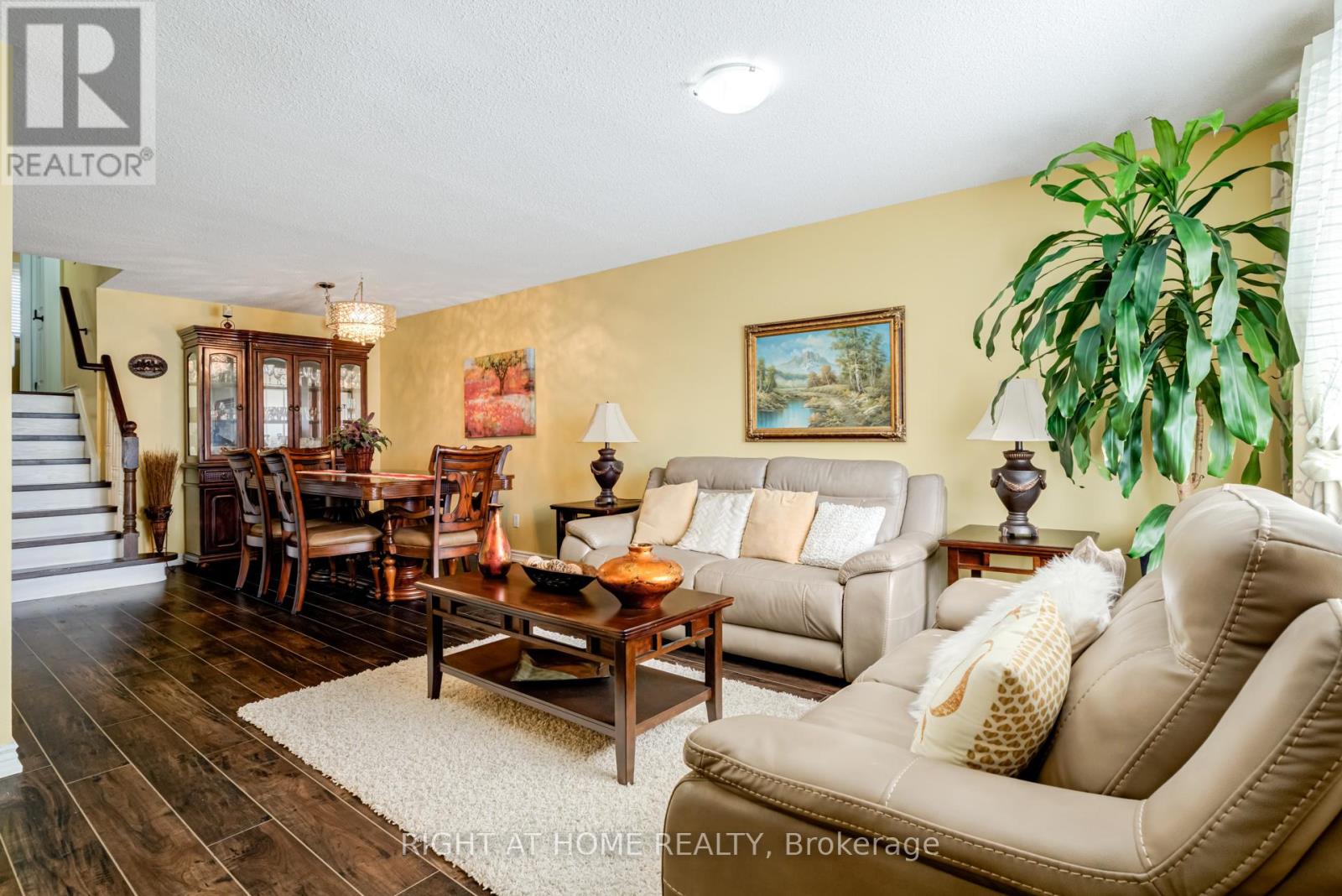 40 Salisbury Circle, Brampton, Ontario  L6V 2Z5 - Photo 9 - W12992648