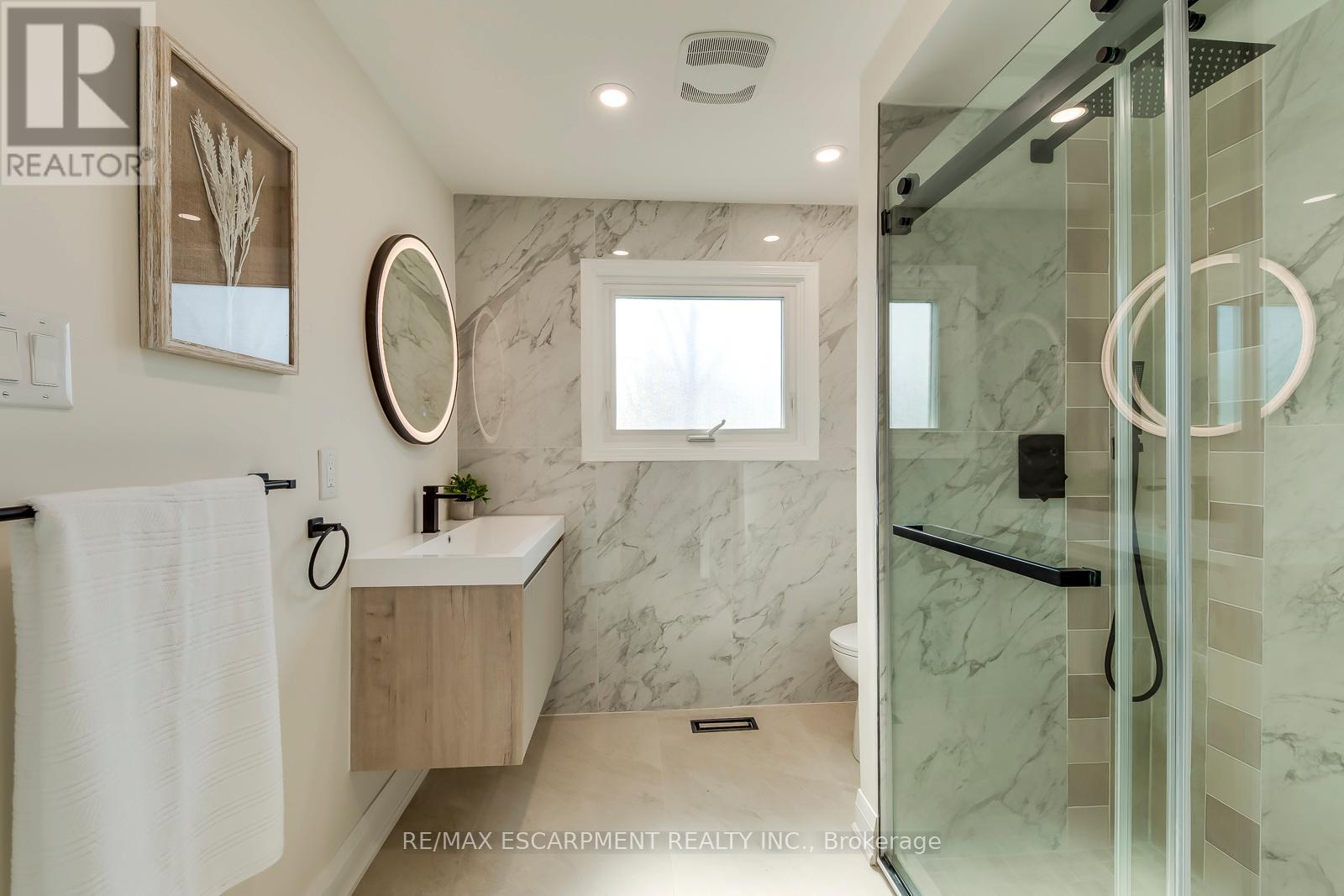 3184 Renton Road, Burlington, Ontario  L7M 2W8 - Photo 30 - W12992656