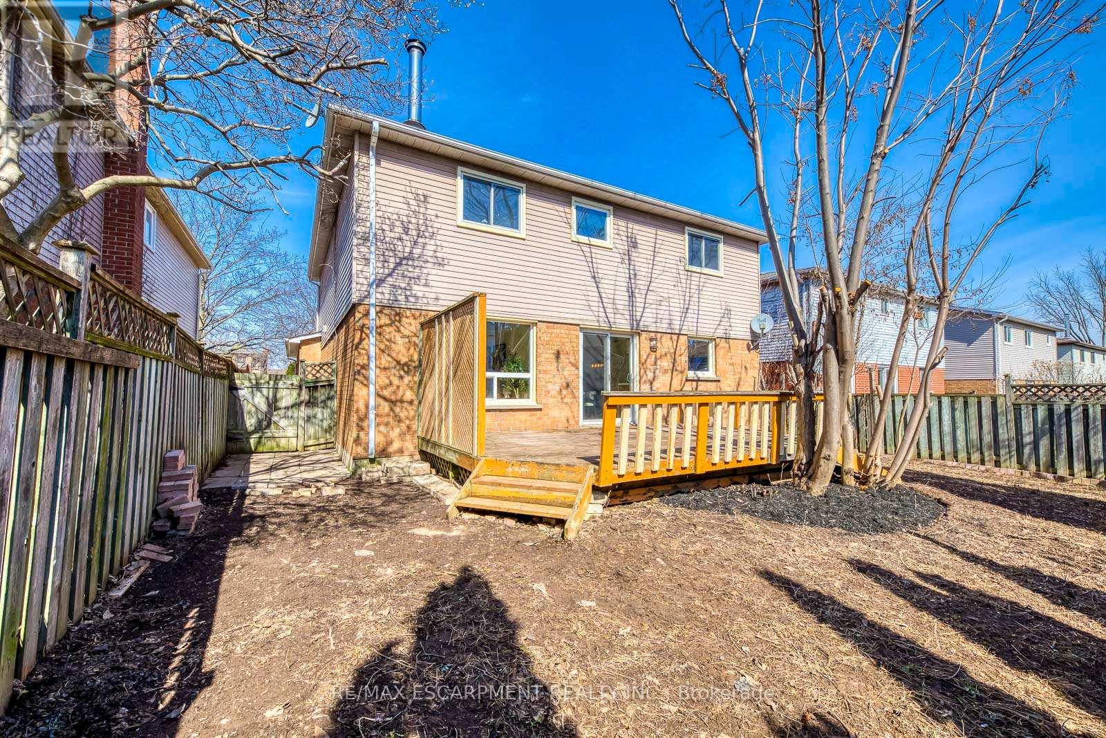 3184 Renton Road, Burlington, Ontario  L7M 2W8 - Photo 41 - W12992656