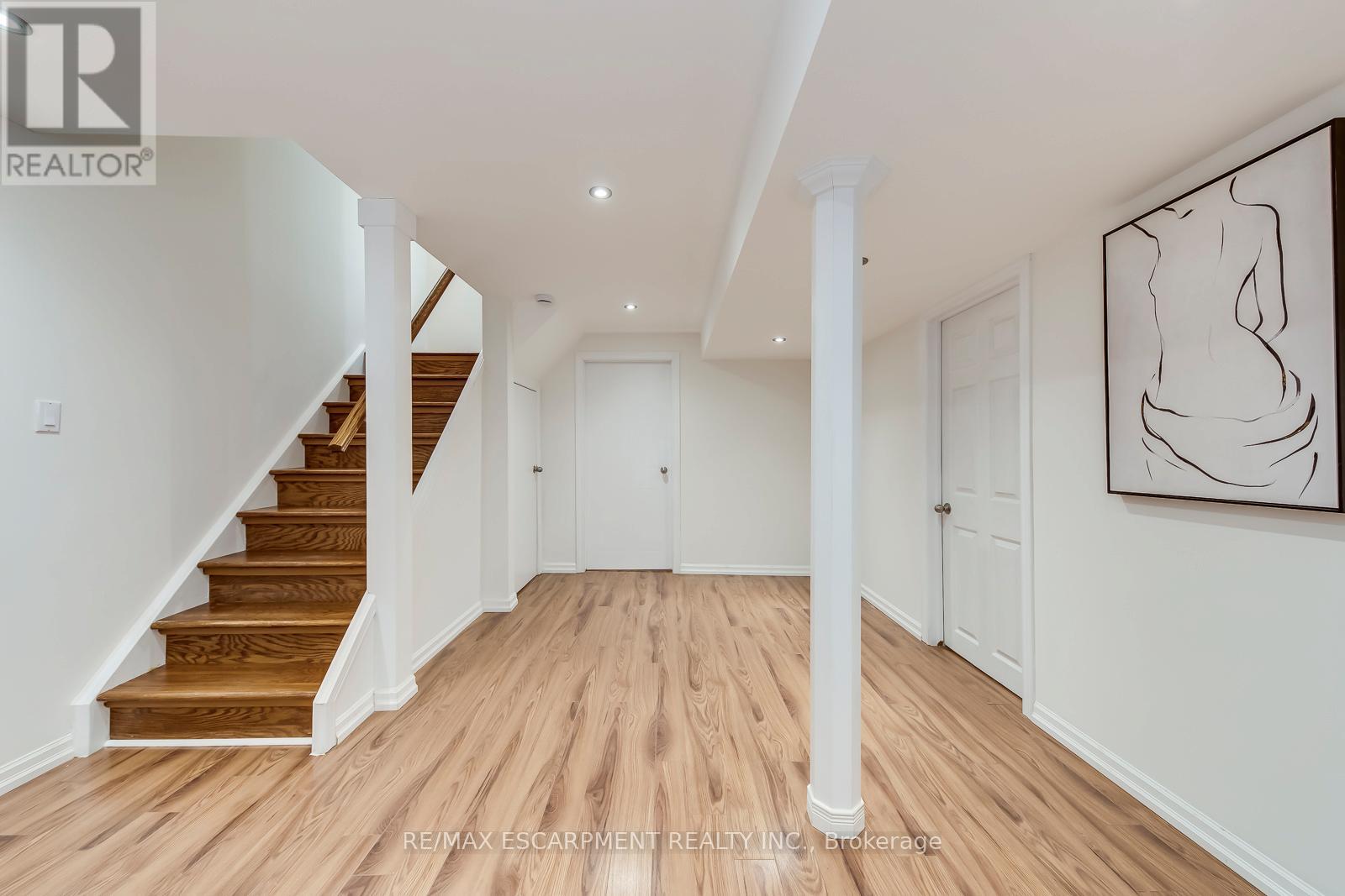 3184 Renton Road, Burlington, Ontario  L7M 2W8 - Photo 42 - W12992656