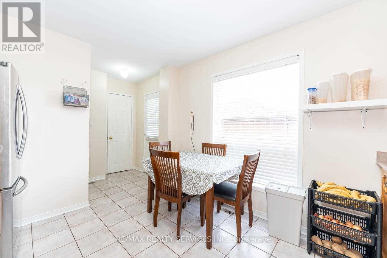 97 - 35 Malta Avenue, Brampton, Ontario  L6Y 5B4 - Photo 13 - W12992678