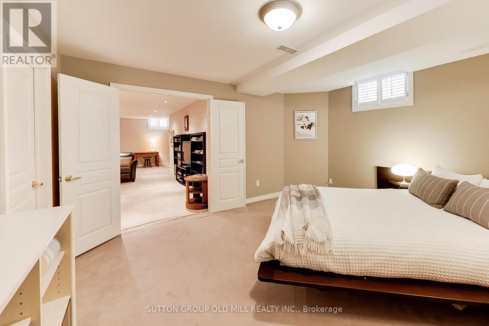 16 - 2175 Stavebank Road, Mississauga, Ontario  L5C 1T3 - Photo 42 - W12992718