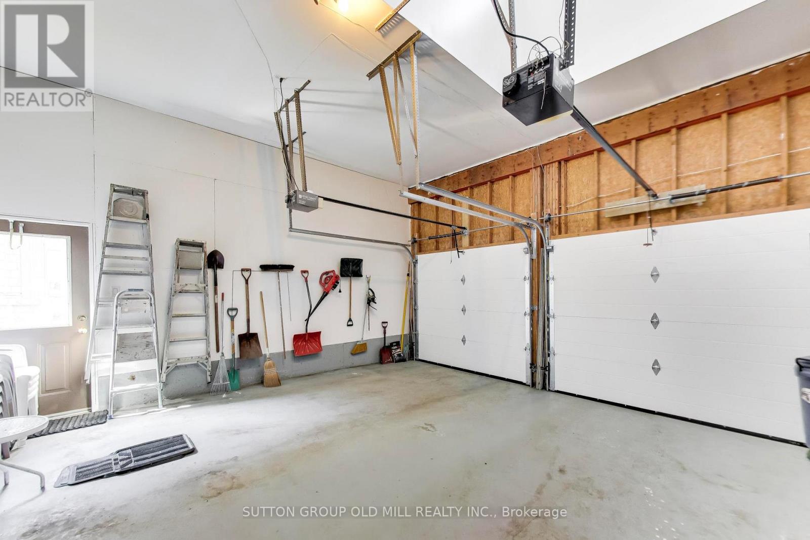 16 - 2175 Stavebank Road, Mississauga, Ontario  L5C 1T3 - Photo 50 - W12992718