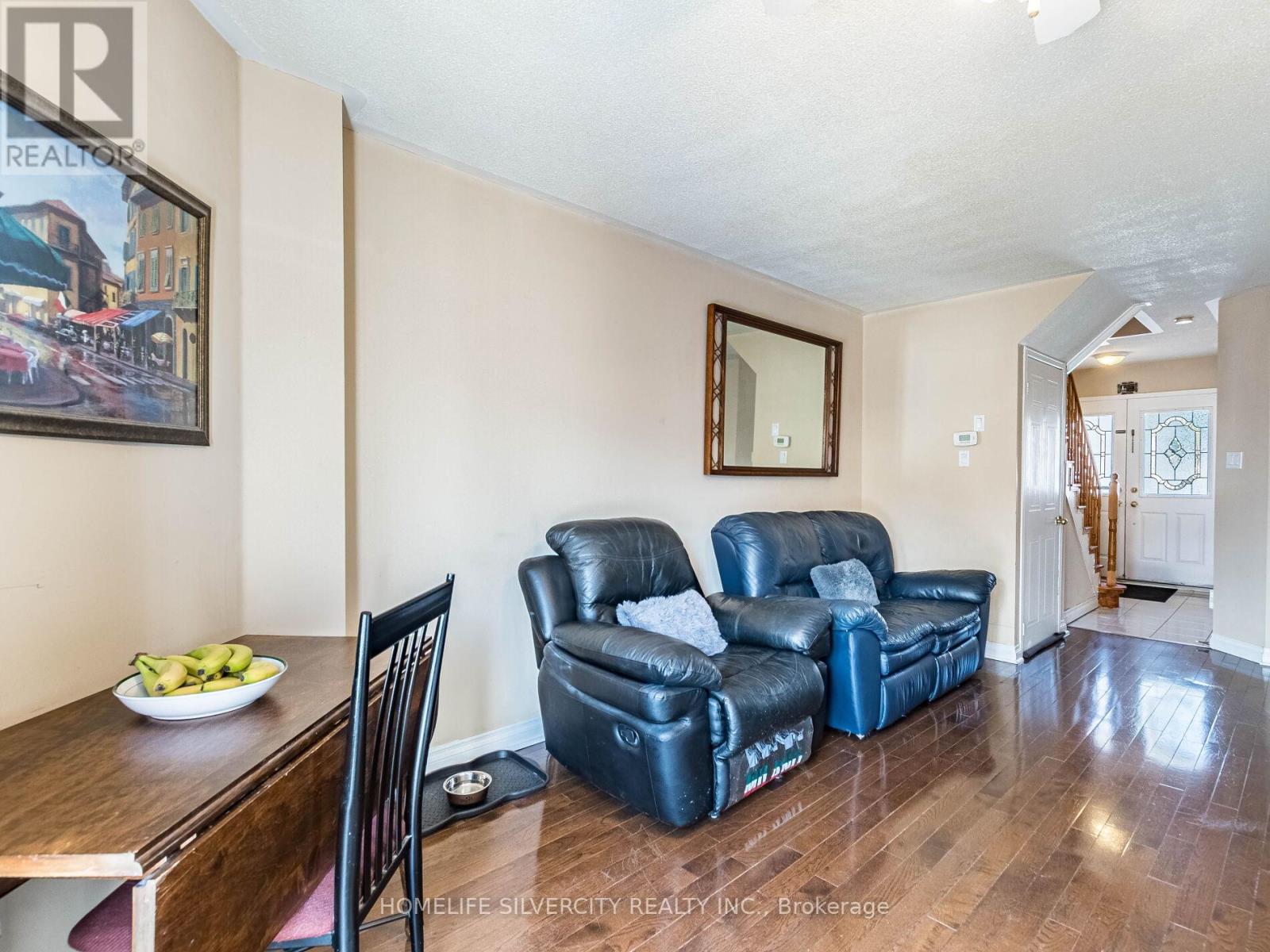 110 Richwood Crescent, Brampton, Ontario  L6X 4K7 - Photo 14 - W12992762