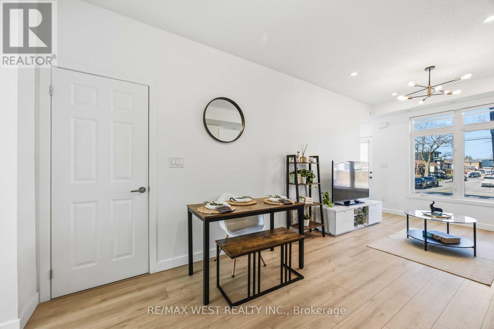 1 - 6 Bicknell Avenue, Toronto, Ontario  M6M 0B4 - Photo 12 - W12992778