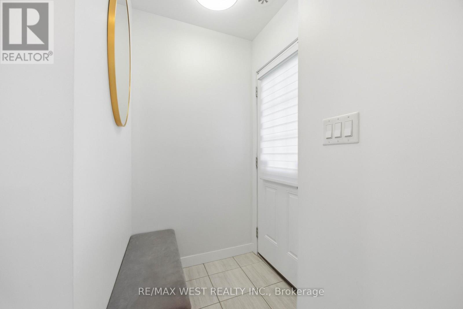 1 - 6 Bicknell Avenue, Toronto, Ontario  M6M 0B4 - Photo 4 - W12992778