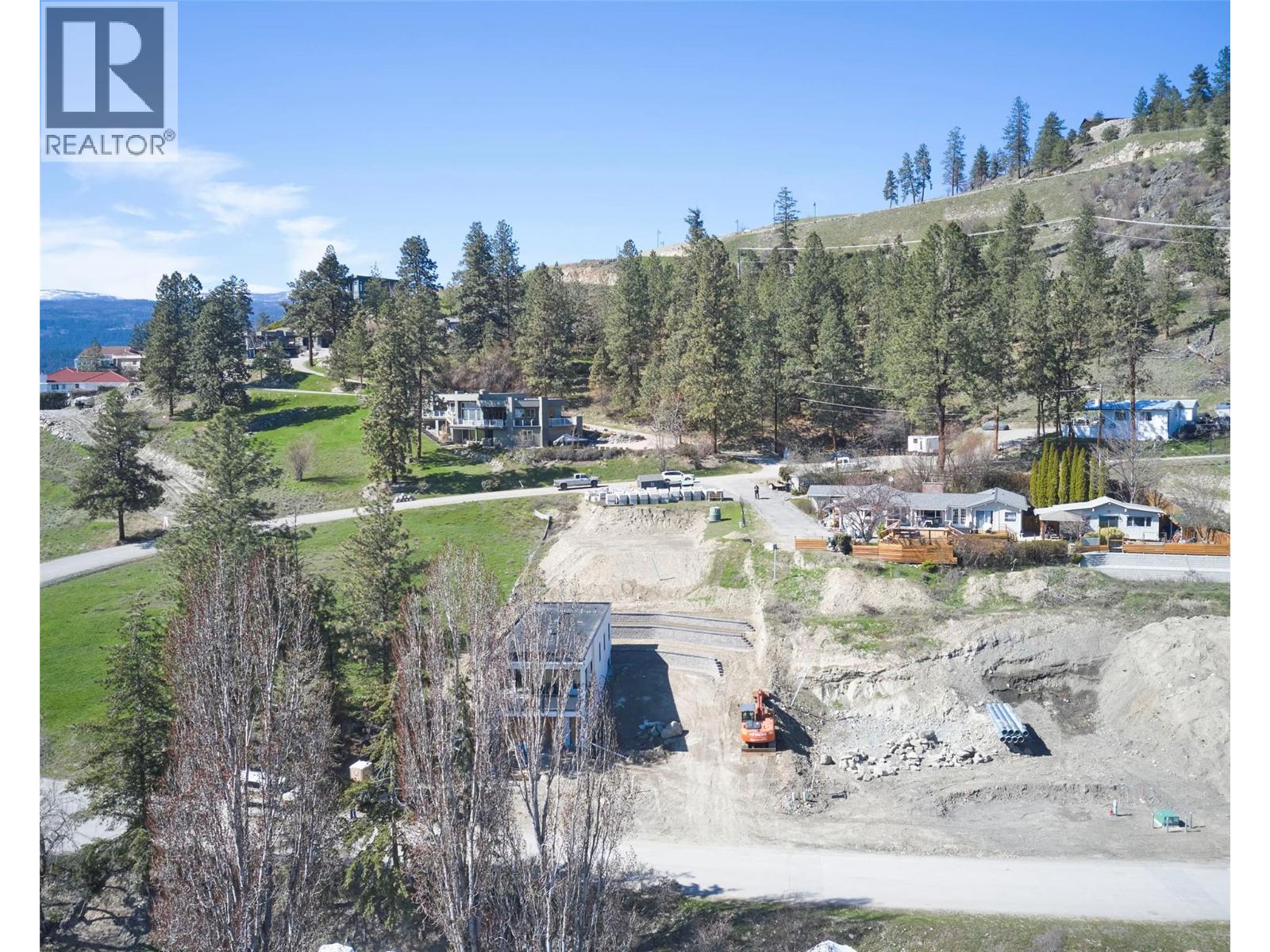 8841 Adventure Bay Road, Vernon, British Columbia  V1H 1E1 - Photo 8 - 10383196