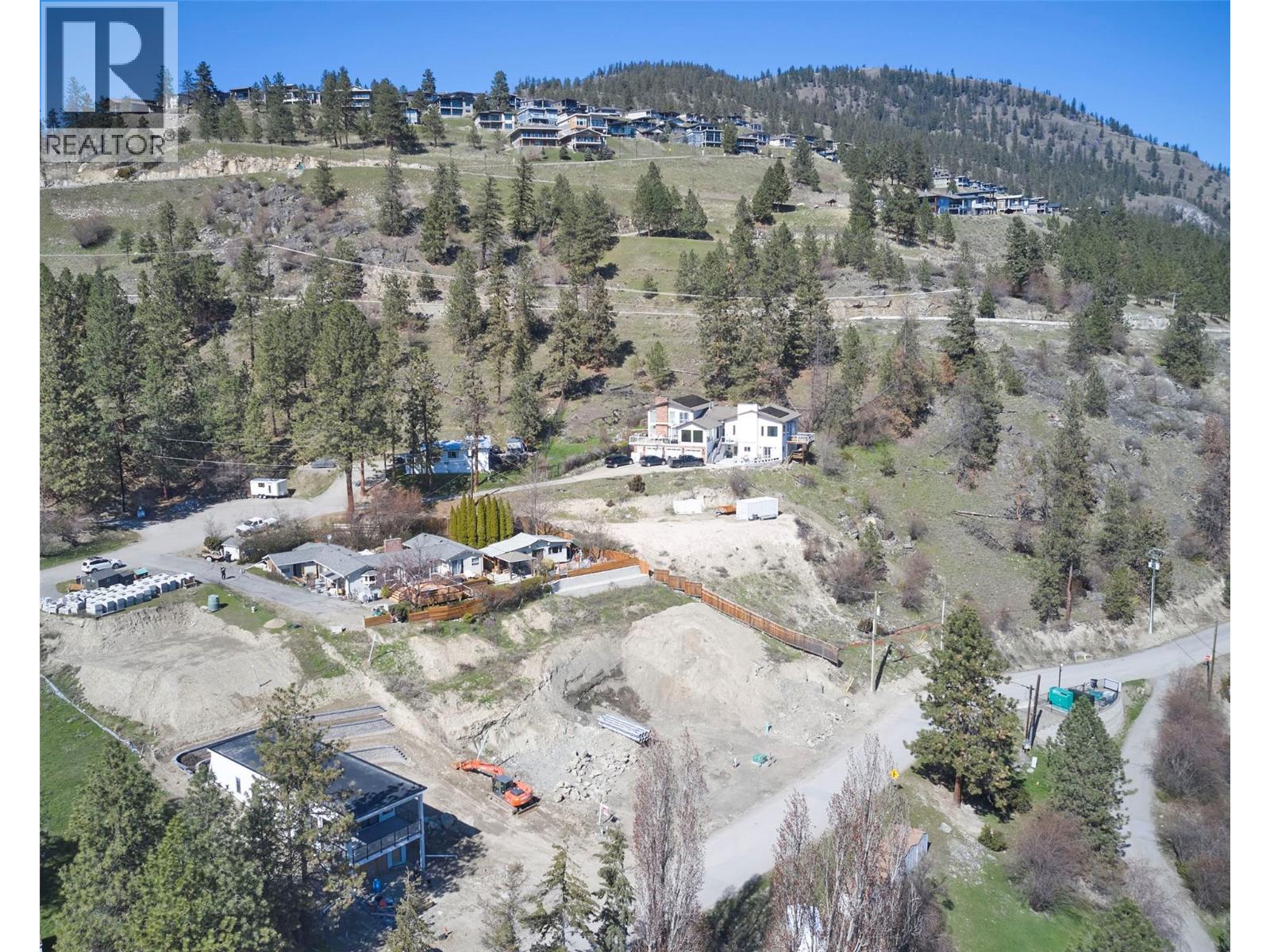 8803 Adventure Bay Road, Vernon, British Columbia  V1H 1E1 - Photo 11 - 10383195