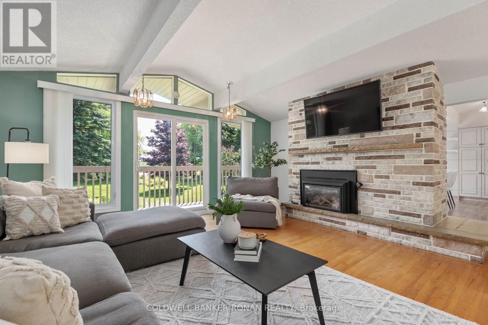 953026 7th Line, Mono, Ontario  L9W 6E6 - Photo 11 - X12992650