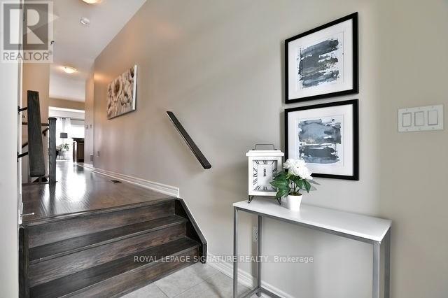 29 Bradbury Road, Hamilton, Ontario  L8J 0L1 - Photo 5 - X12992662