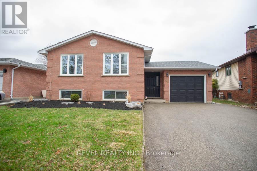 73 Gillin Road, Brantford, Ontario  N3P 1X2 - Photo 2 - X12992686