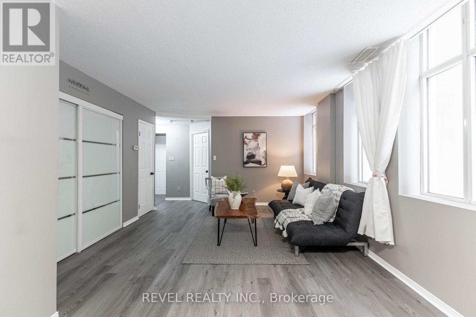 303 - 36 James Street S, Hamilton, Ontario L8P 4W4 - Photo 17 - X12992734