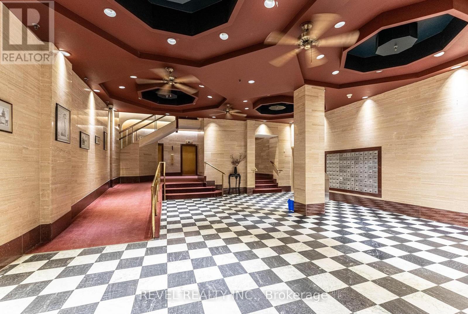 303 - 36 James Street S, Hamilton, Ontario L8P 4W4 - Photo 3 - X12992734