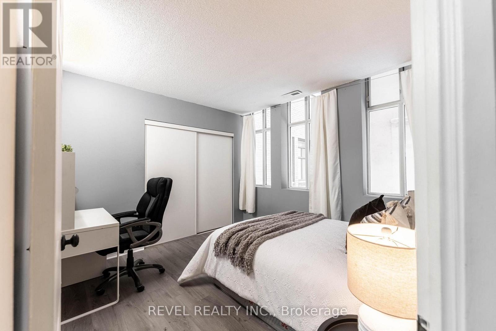 303 - 36 James Street S, Hamilton, Ontario L8P 4W4 - Photo 9 - X12992734