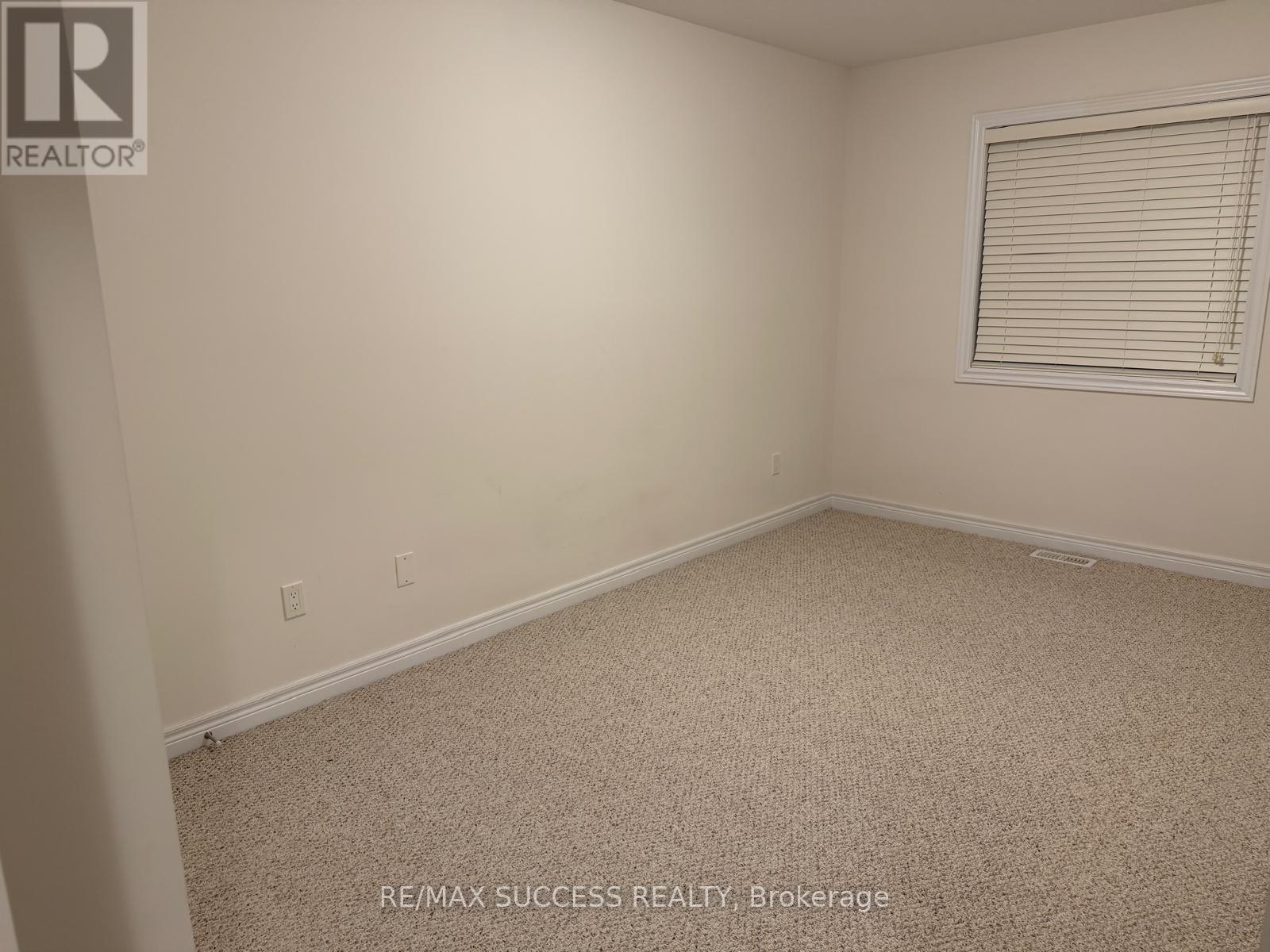 4 - 77 Diana Avenue, Brantford, Ontario N3T 0R6 - Photo 15 - X12992766