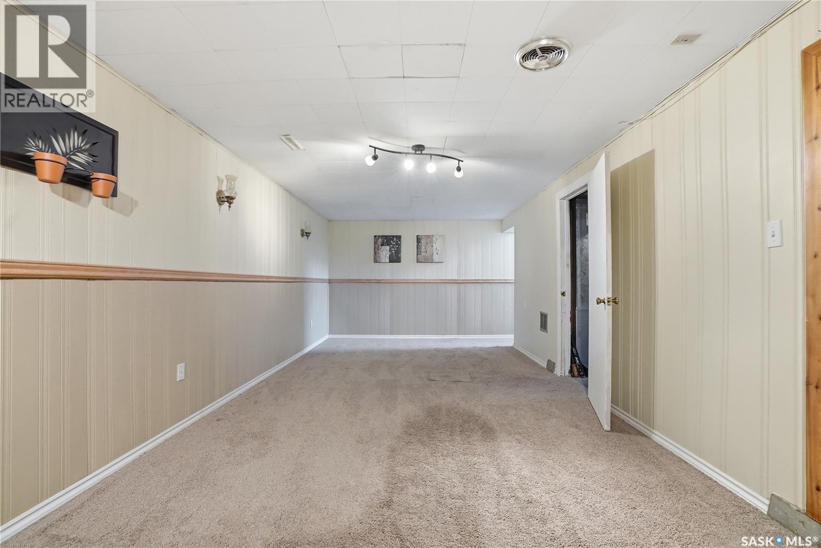 317 Y Avenue N, Saskatoon, Saskatchewan  S7L 3K8 - Photo 23 - SK032738