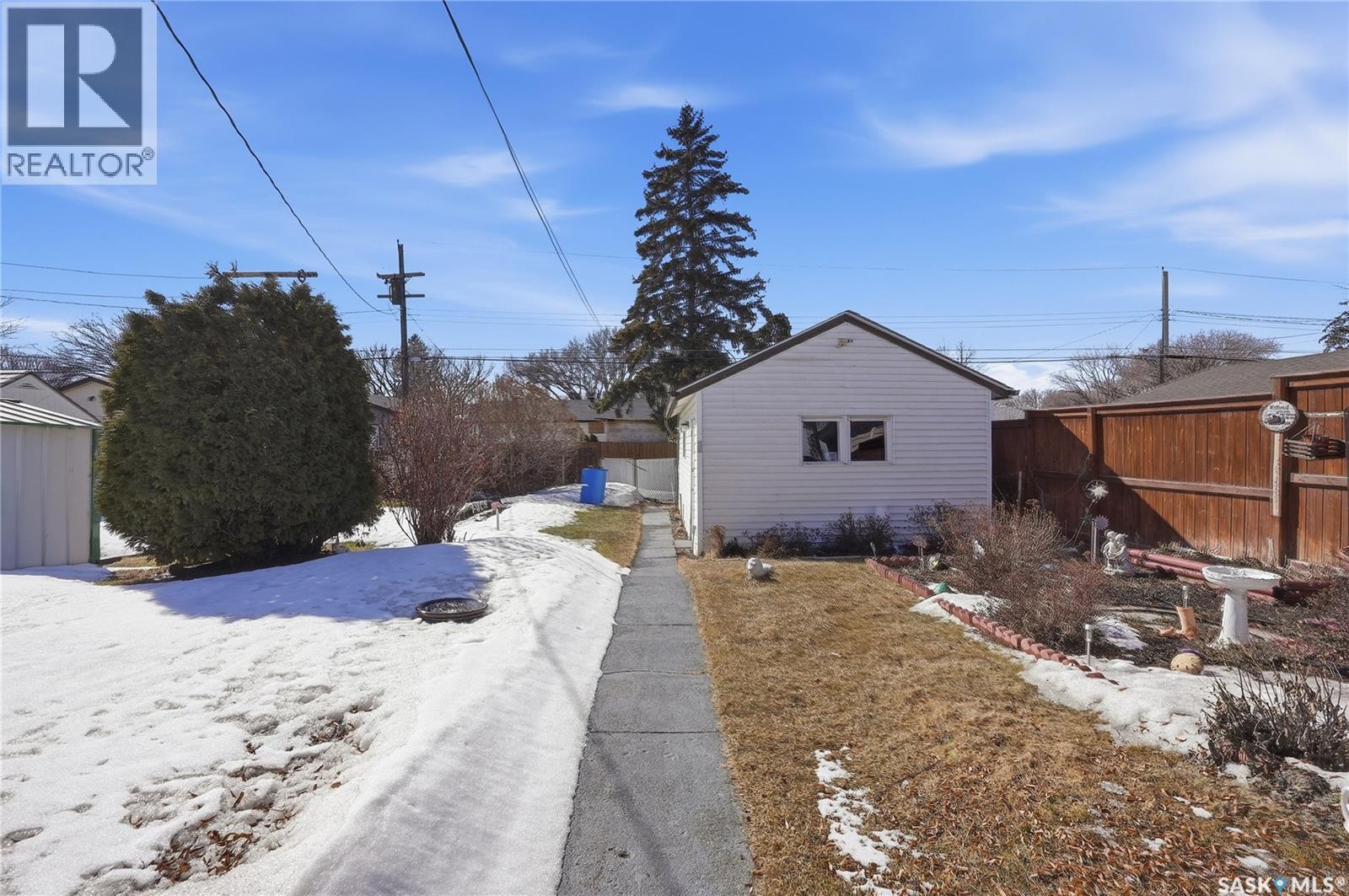 317 Y Avenue N, Saskatoon, Saskatchewan  S7L 3K8 - Photo 34 - SK032738