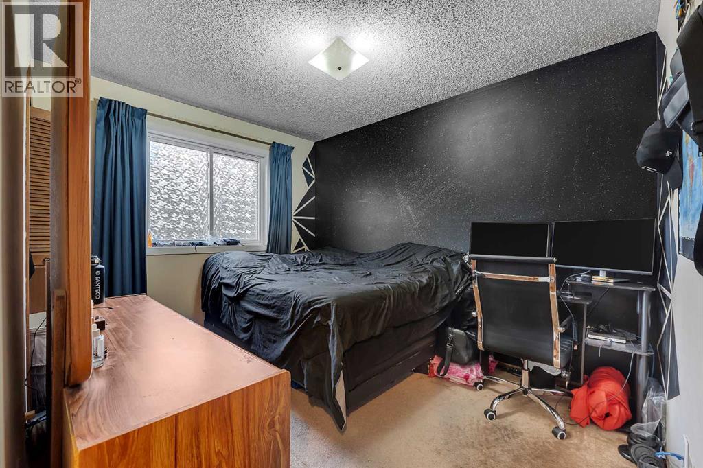 48 Castleglen Court NE, Calgary, Alberta  t3j 2b8 - Photo 20 - A2284575