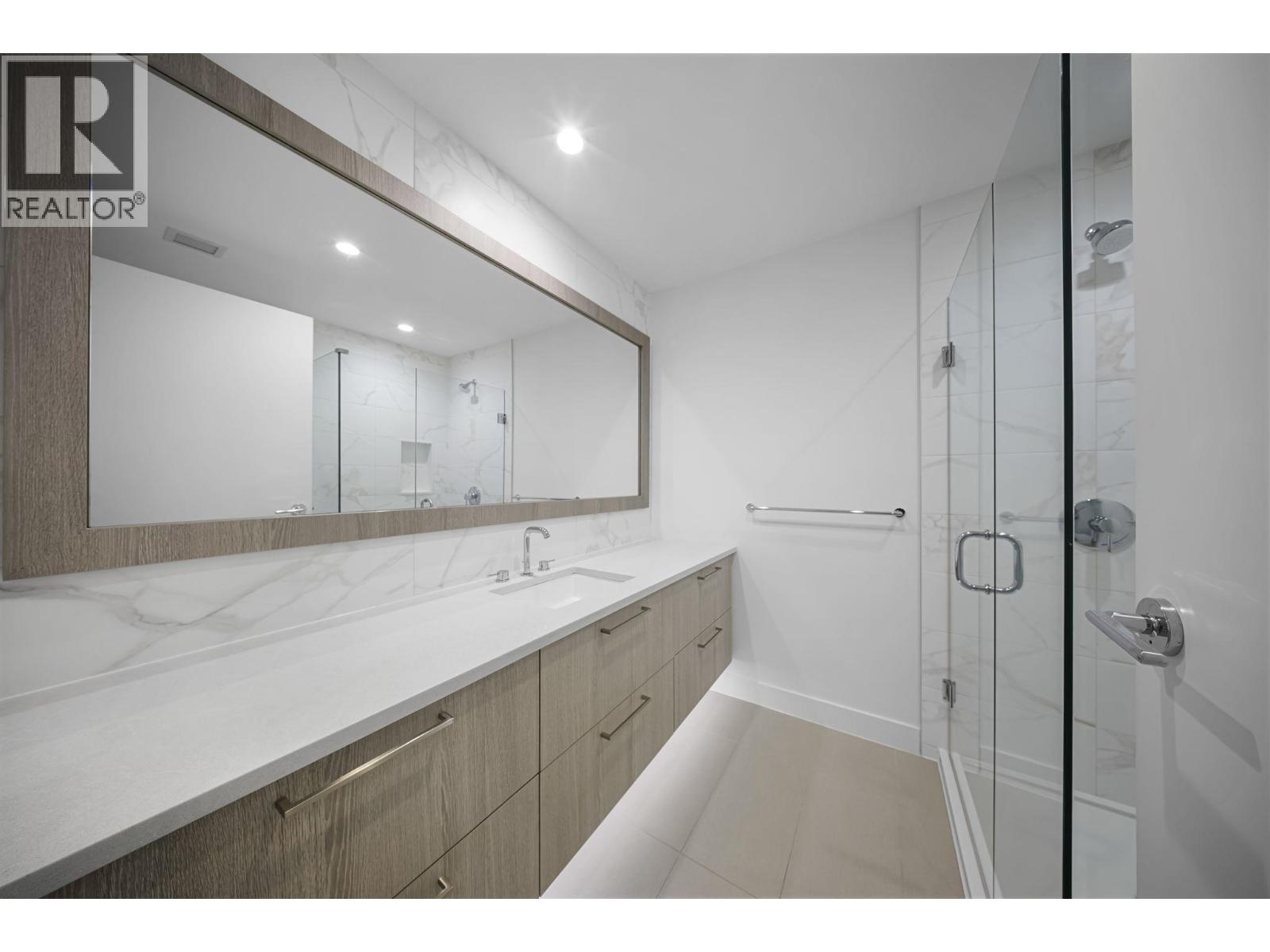 110 707 E 3rd Street, North Vancouver, British Columbia  V7L 1G8 - Photo 16 - R3108320