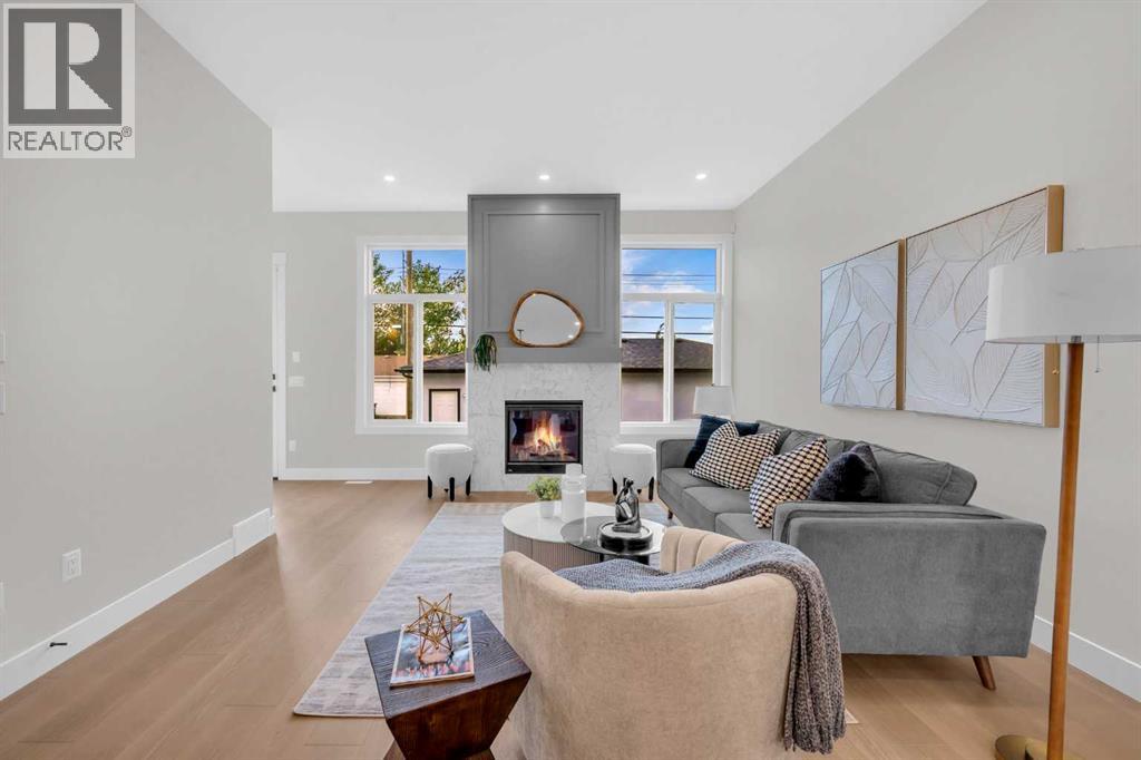 8114 Bowness Road NW, Calgary, Alberta  T3B 0H6 - Photo 9 - A2292661