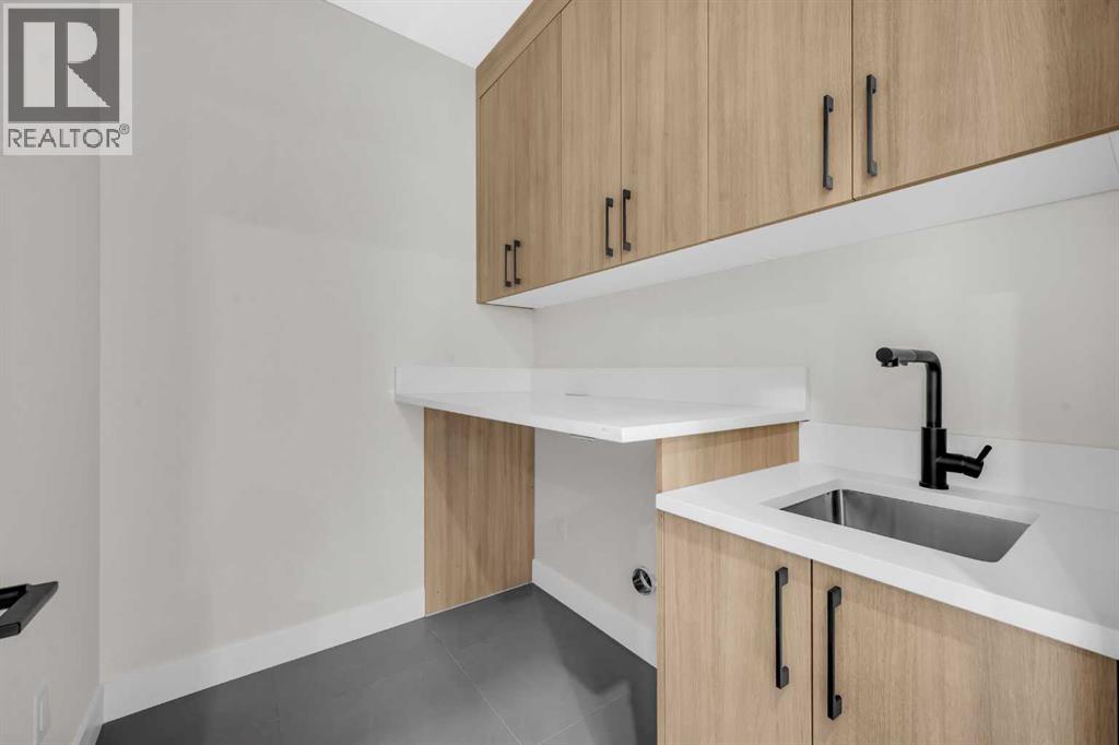 8114 Bowness Road NW, Calgary, Alberta  T3B 0H6 - Photo 24 - A2292661