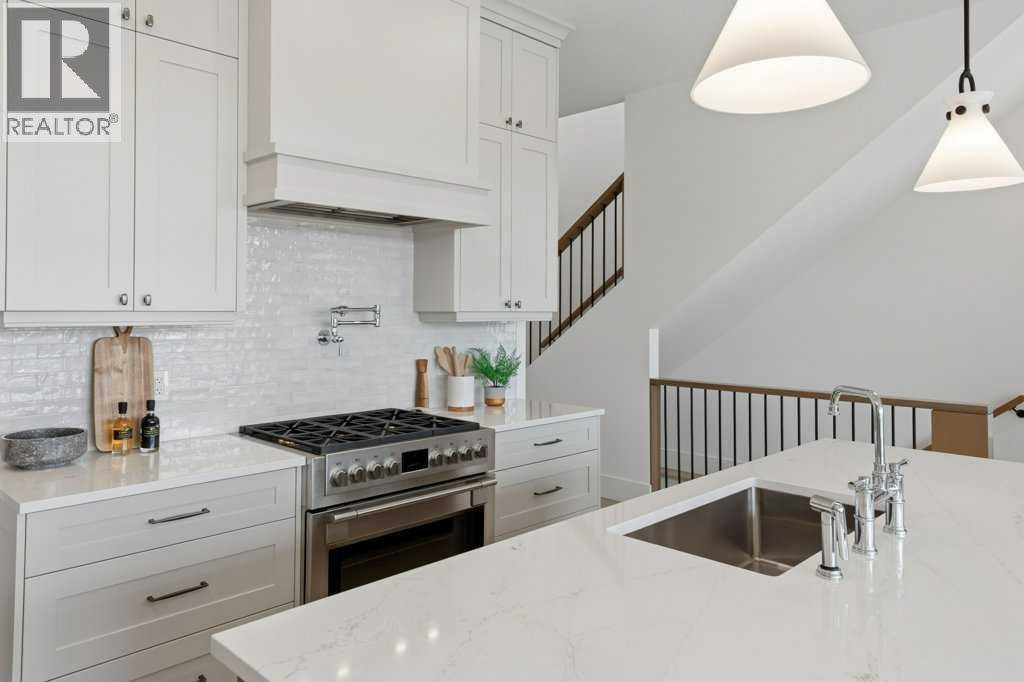 136 Creekstone Hill Sw, Calgary, Alberta  T2X 5G6 - Photo 5 - A2297409